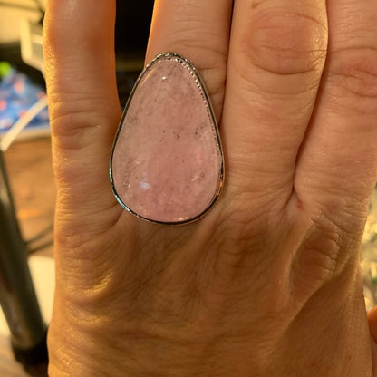 Silver-plated Adjustable Rose Quartz Ring Size: OS